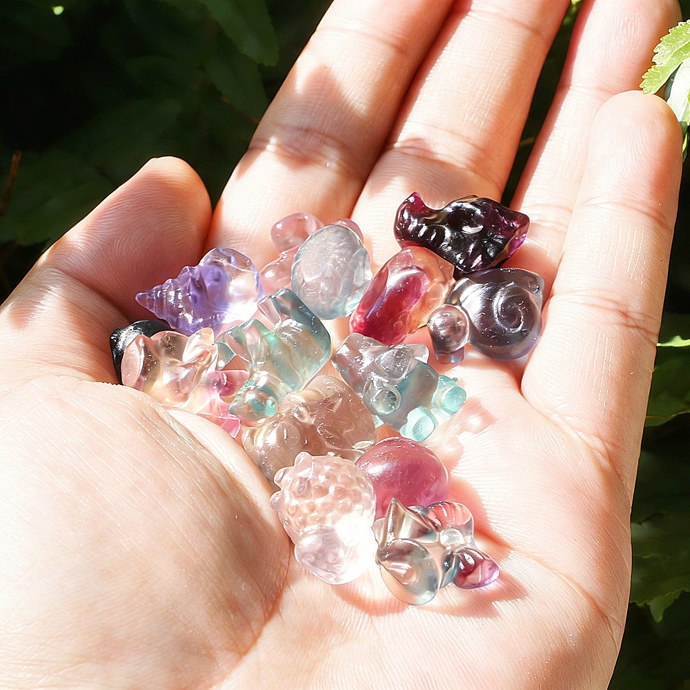 5-20pcs Mini Natural Fluorite Quartz Crystal Random Hand Carved Healing Reiki