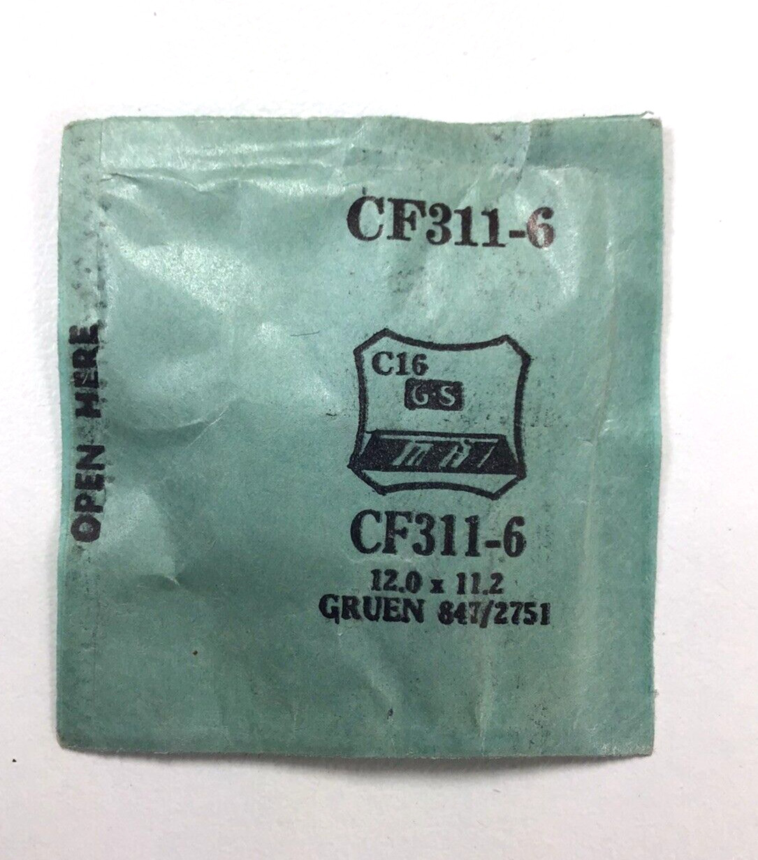 NOS G-S Watch Crystal GS CF311-6 12.0 x 11.2 Gruen 847/2751