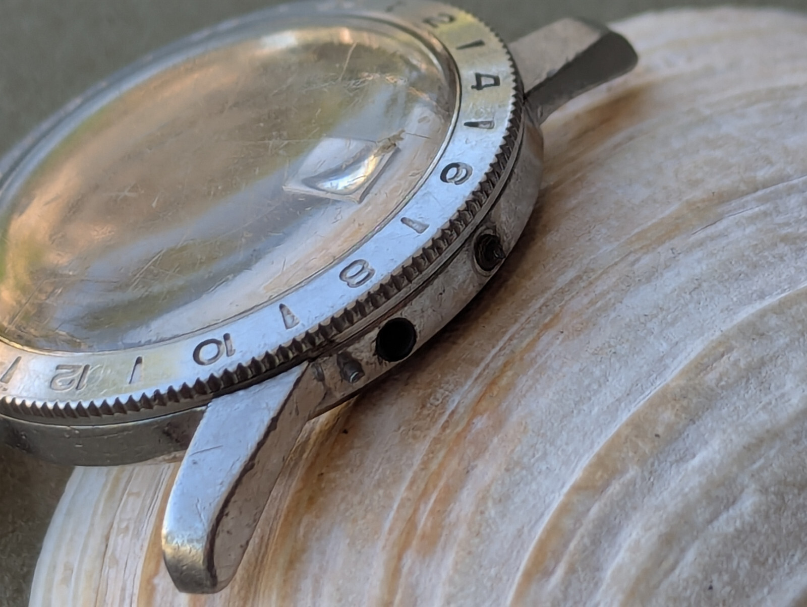 Genuine Vintage 1960’s Glycine Airman Pilot’s Watch BEZEL/MID-CASE/CRYSTAL ONLY