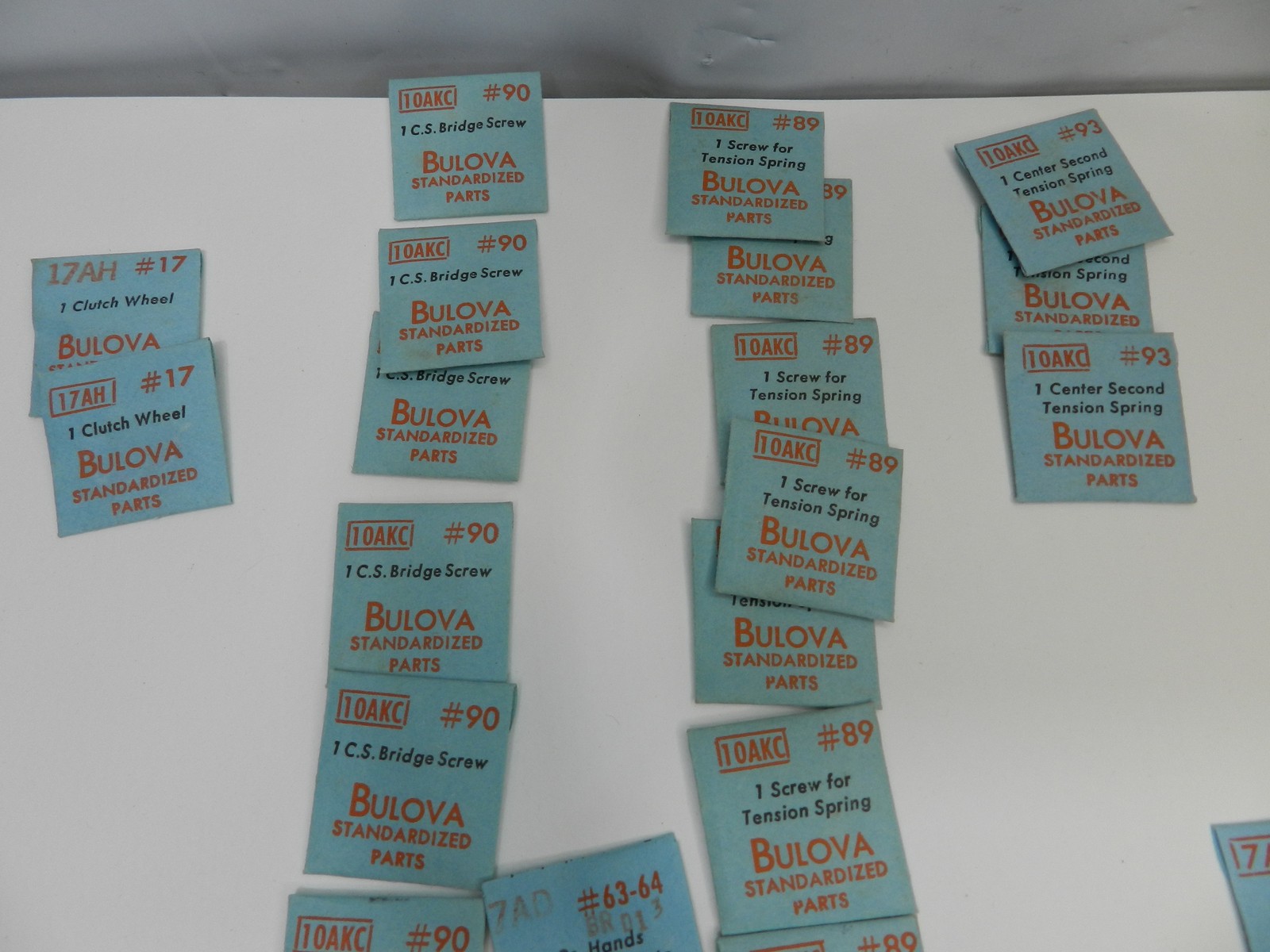 Vintage New Old Stock Watchmaker Bulova Standardized Parts Mixed 125 pcs (O39J)