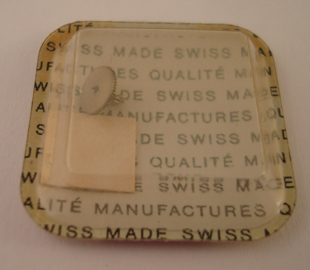 Genuine Buren Watch Part Cal.1000 Part – 1481 – Reduction Gear – NOS