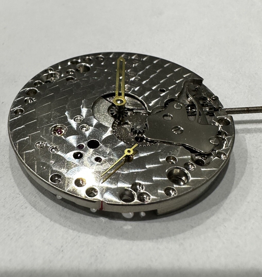 New Chinese Generic Replacement UT6498 Mechanical Winding Watch Movement