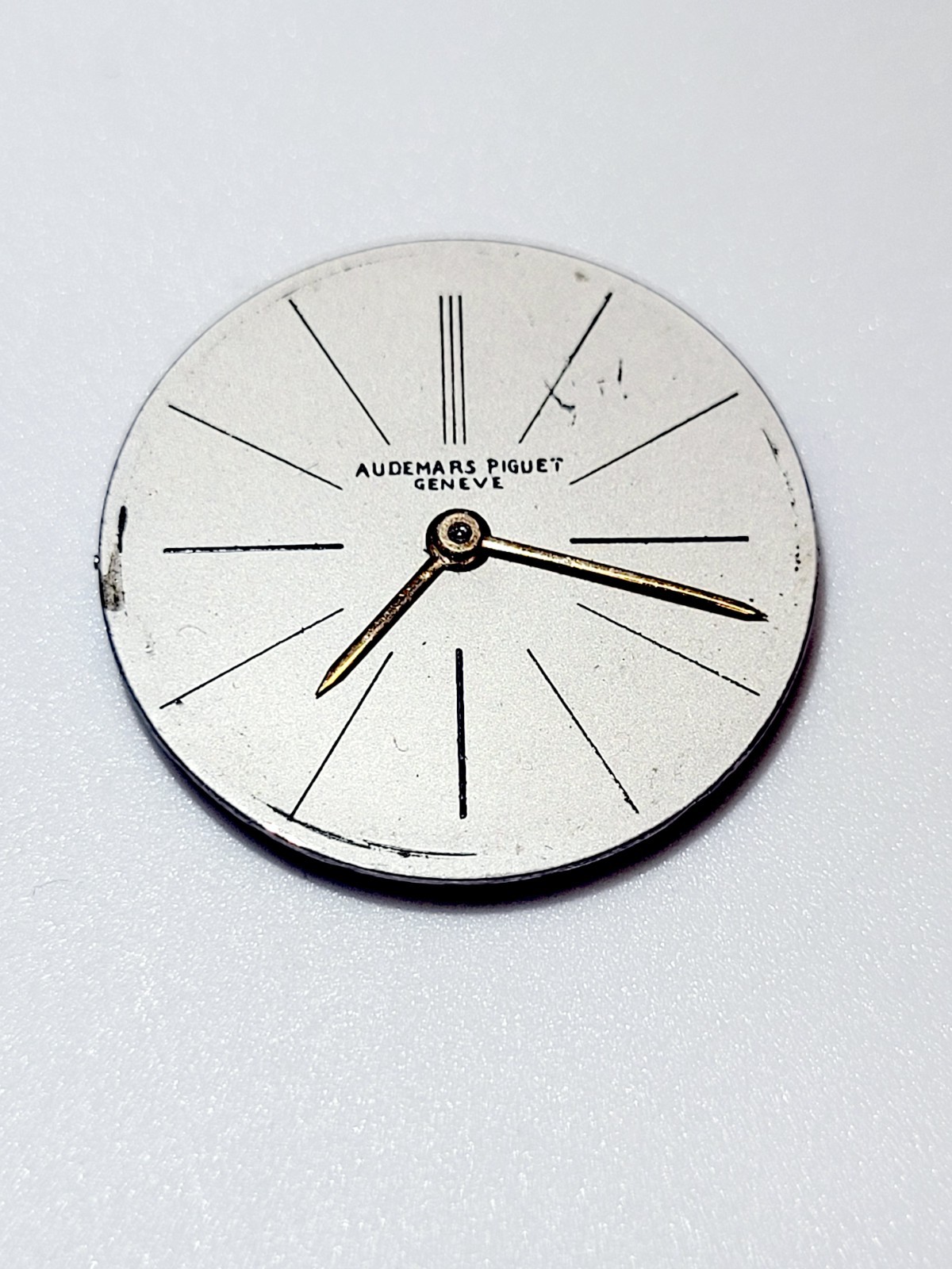 Genuine Audemars Piguet Cal 2001 Movement 18K Gold Witht Crown Hands For Parts