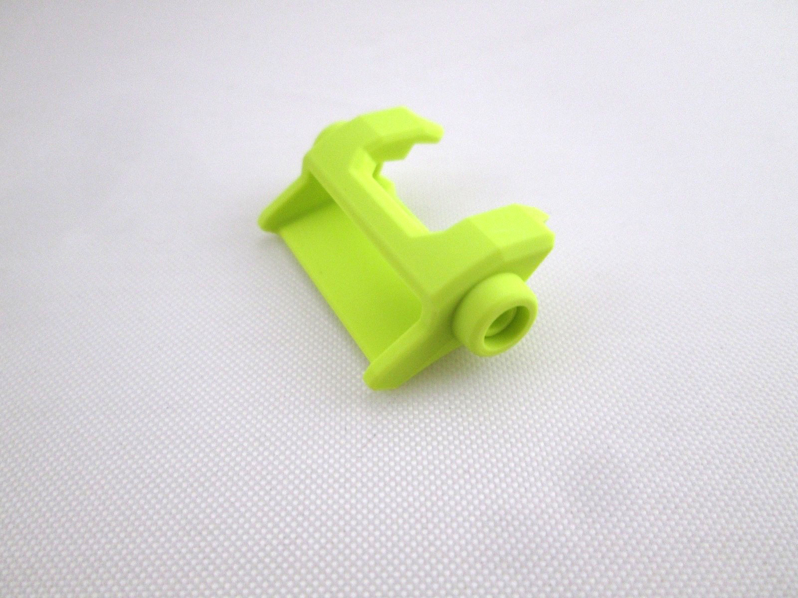 Casio G-Shock Mudman GW-9500MRY yellow resin watch band end piece @ 6:00