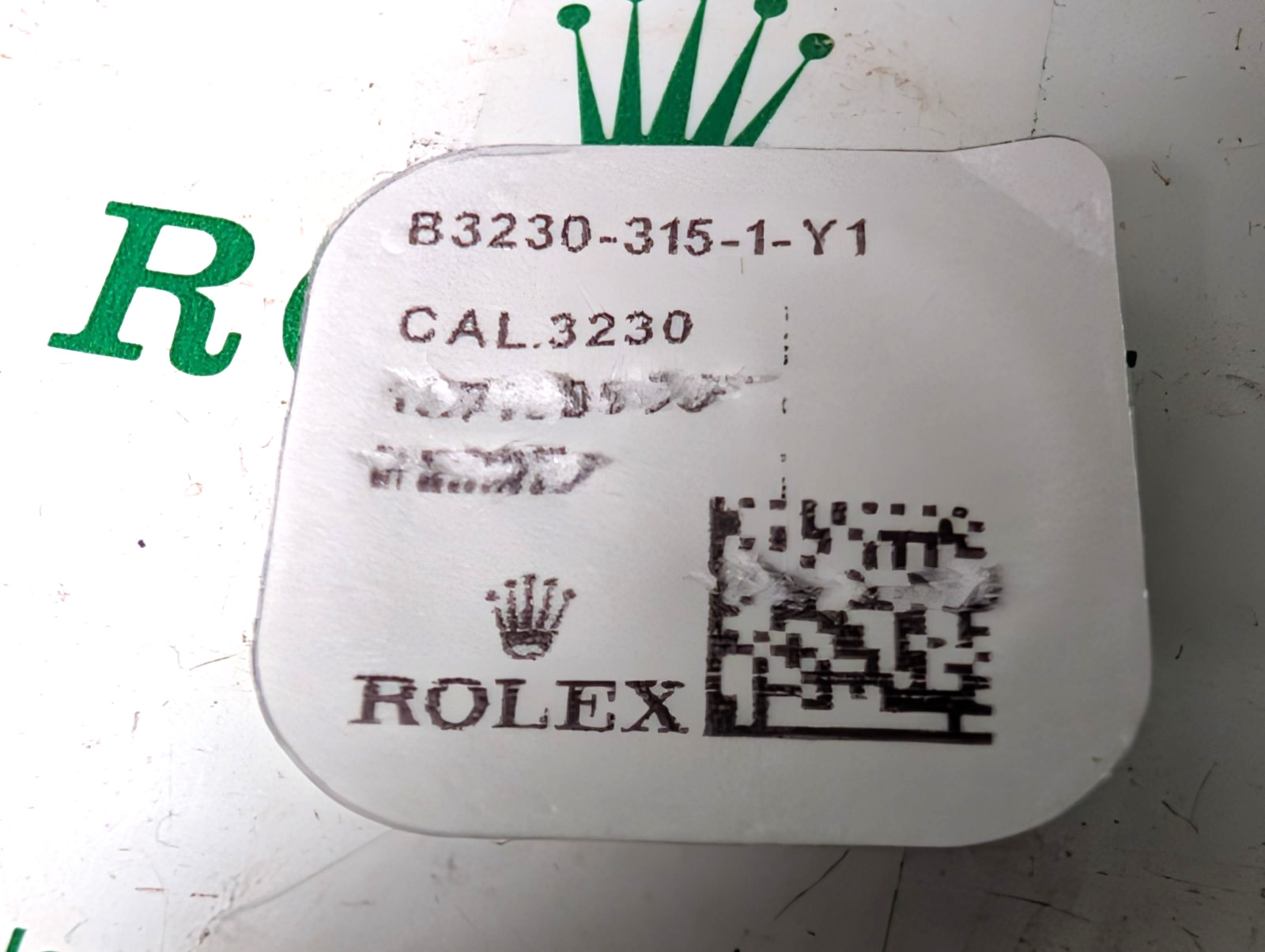 Rolex 3235 315 Barrel Complete 3230 315 (Barrel, mainspring, and arbor) NEW seal