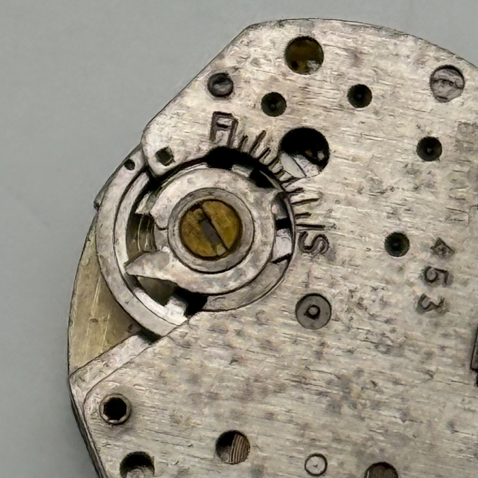 Timex 453 Watch Movement Great Britain Manual Wind Vintage Parts Repair 14.2mm