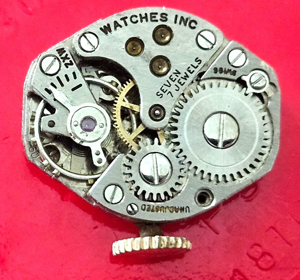 VINTAGE~KENT~7 JEWEL SWISS WATCH MOVEMENT