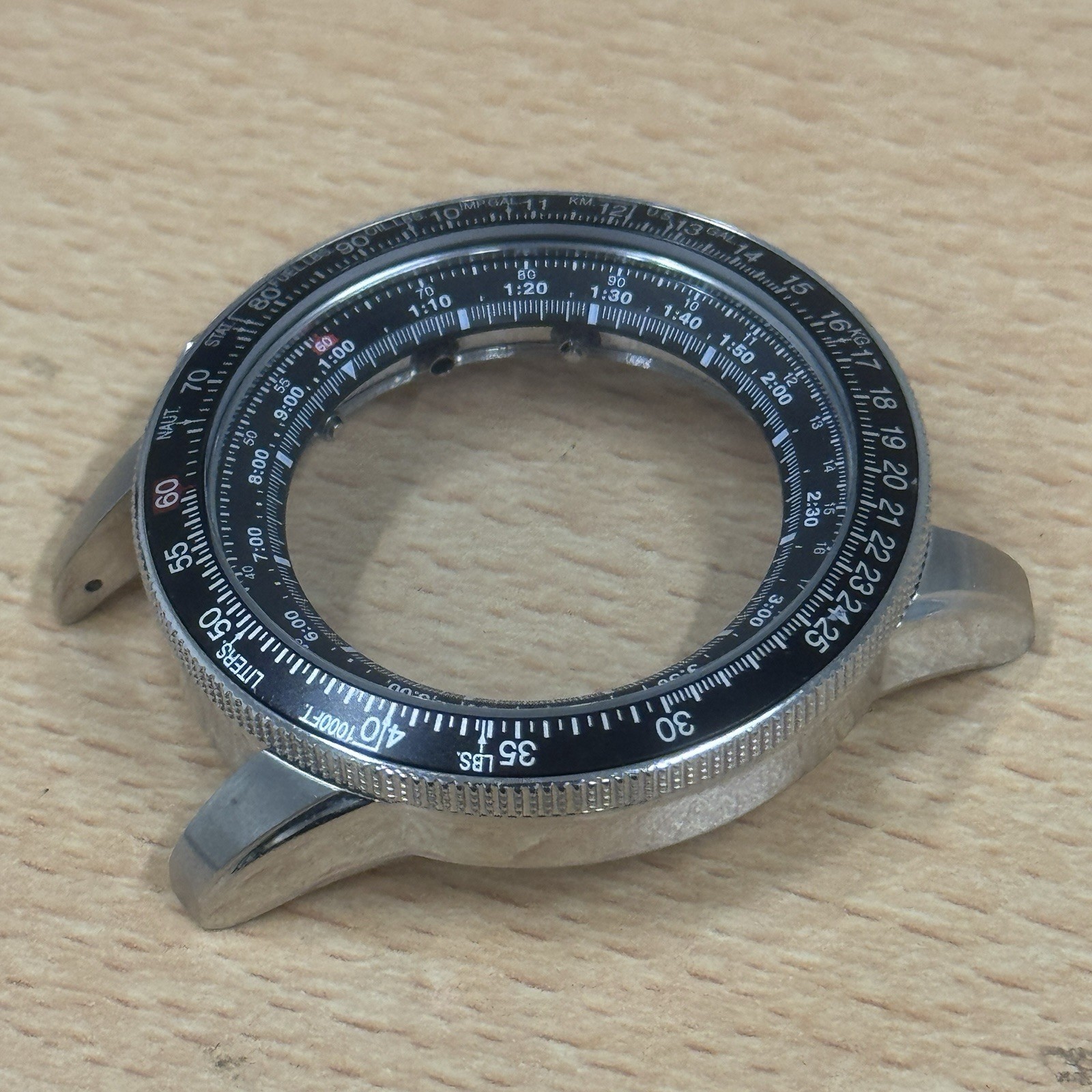 Seiko V172-0AC0 Watch Case – Seiko Solar Chronograph Brand New Rare Parts