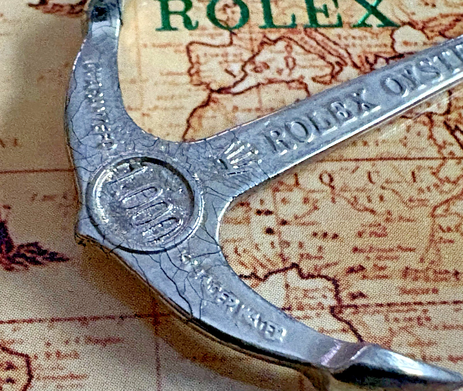 ROLEX SUBMARINER 16610 14060 Anchor 300 Metres 1000 Feet DAMAGED – NO CHAIN OEM