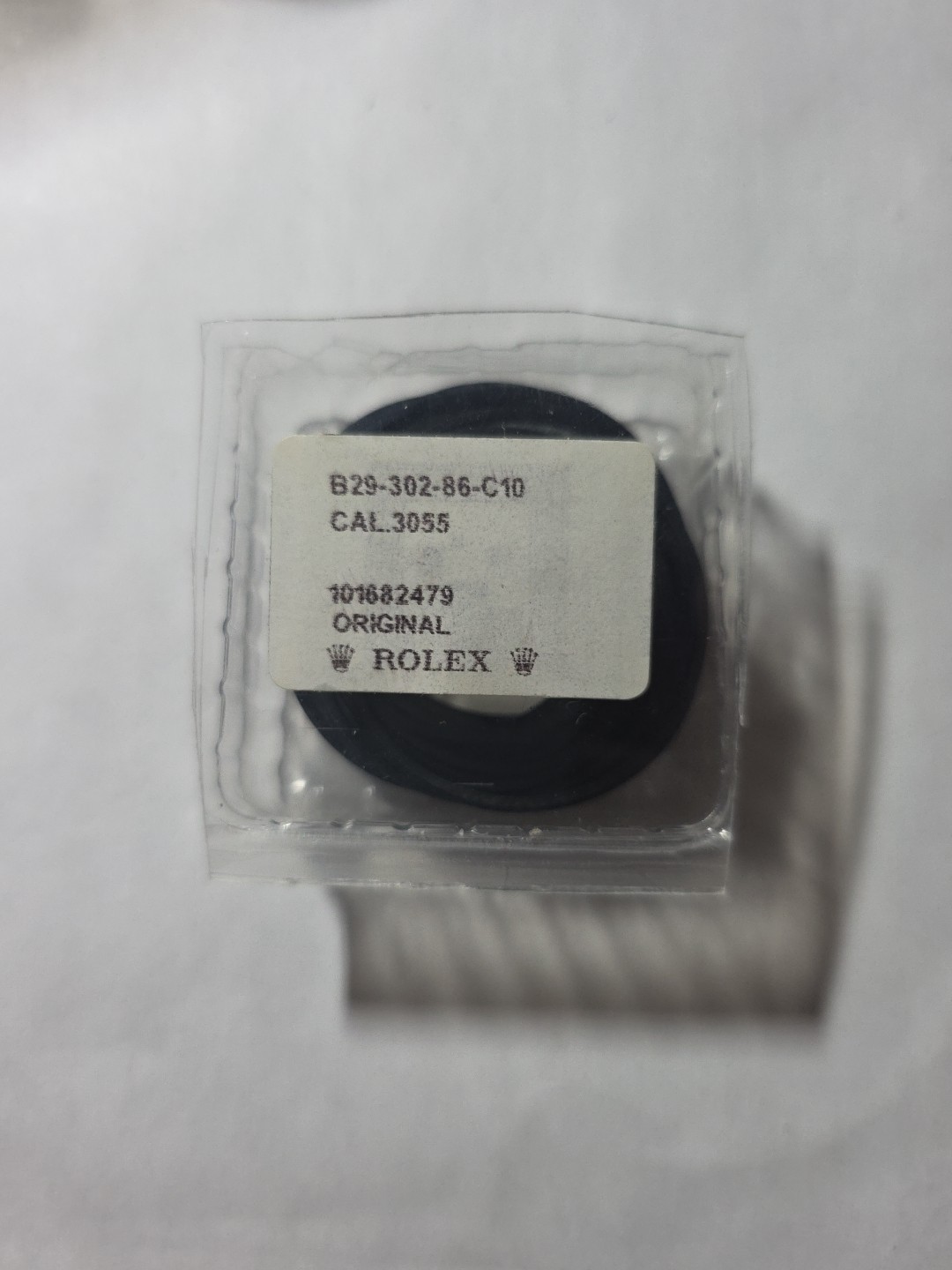 1 Genuine Vintage Rolex Datejust watch Back Gasket part 29-302-86 from package