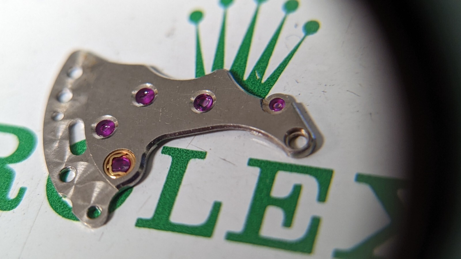 Rolex 1570 7823 1500 Series Caliber Train Wheel Bridge Pre-owned