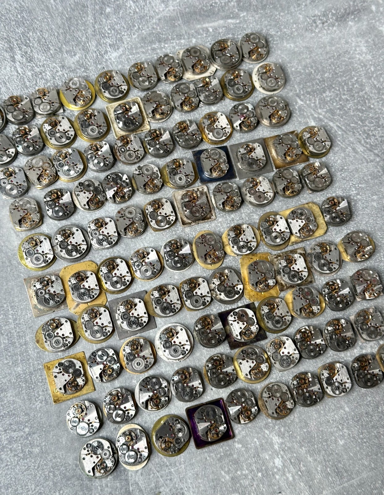 Lot 100vintage ladies watch movements 16×13 mm Zarja Steampunk Art or repair DIY