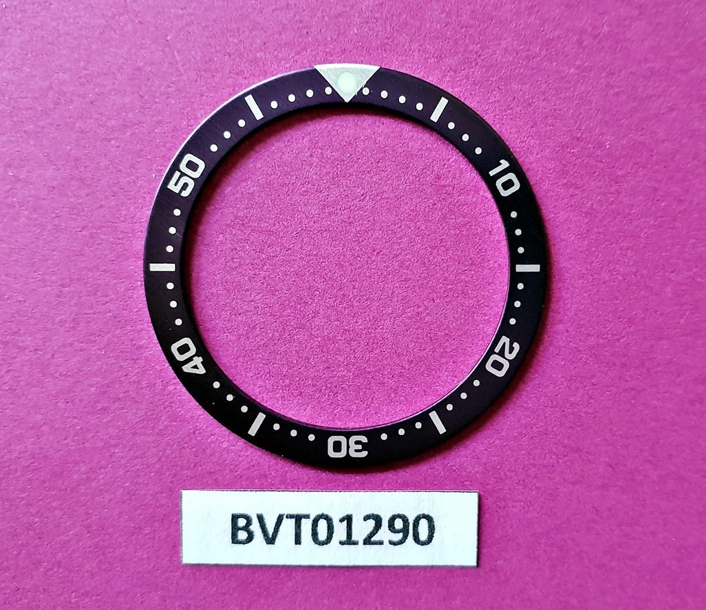 NEW SEIKO PURLE SILVER BEZEL INSERT DIVER’S MIDSIZE 4205 015B 7S26 0030 BVT01290