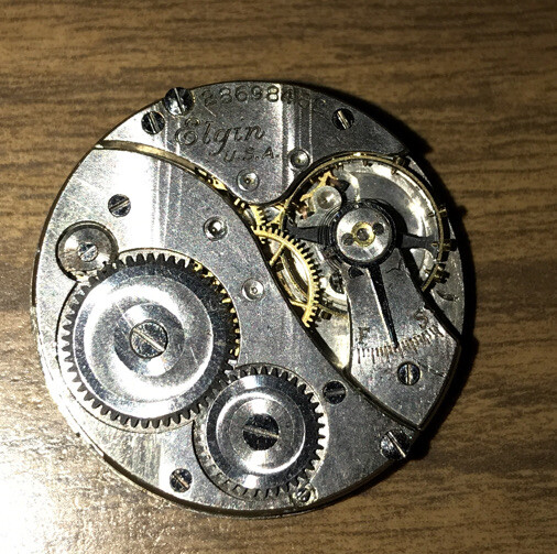 Antique Elgin USA 28698482 serial number