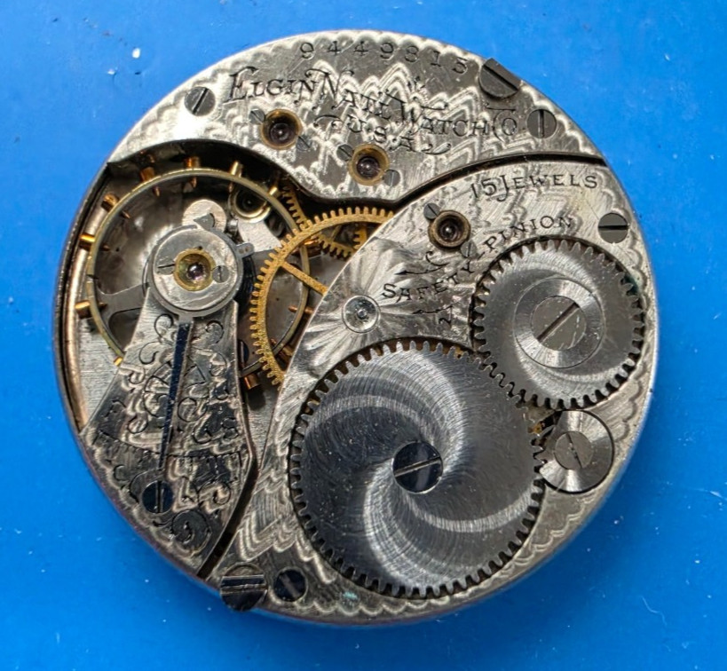 VINTAGE 0 SIZE ELGIN GRADE 267 POCKET WATCH MOVEMENT RUNNING