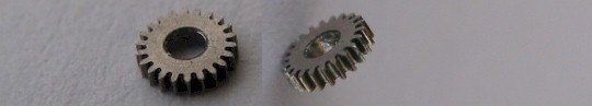 vintage LeCoultre 910 & 911 watch movement part setting wheel 1(thick wheel)