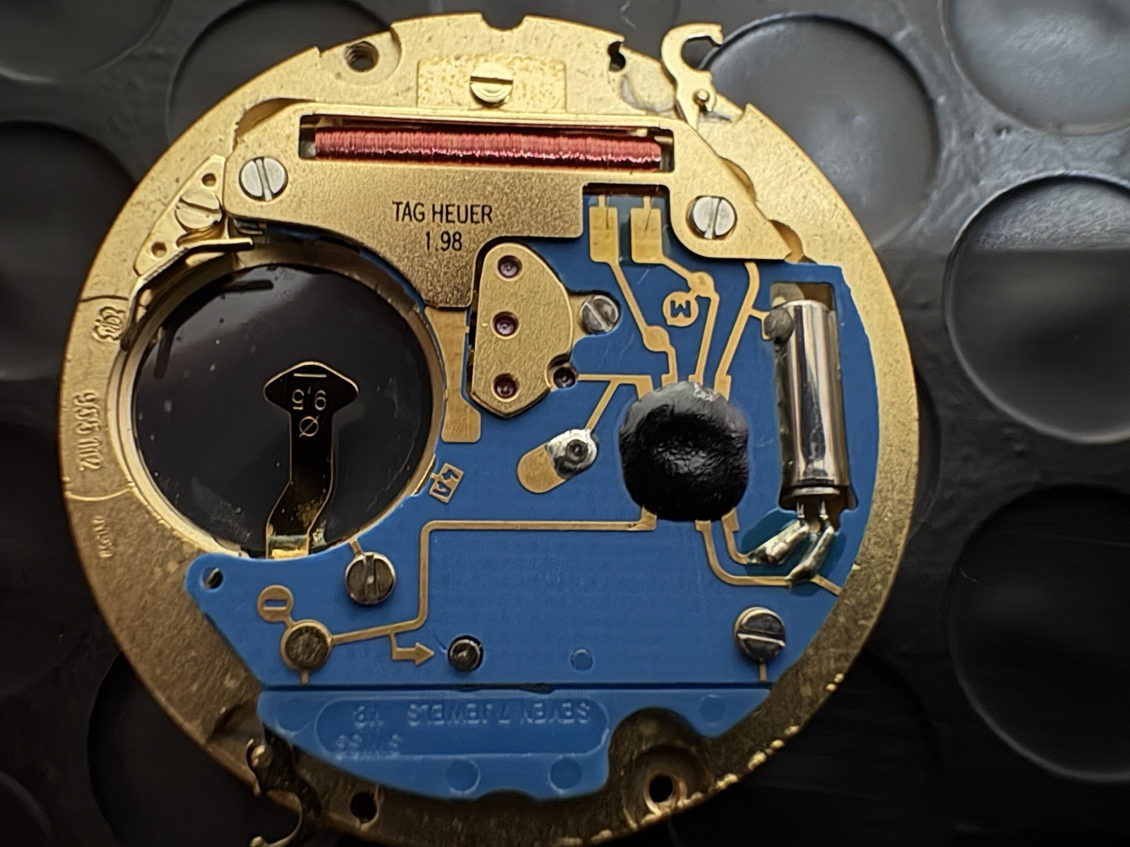 TAG Heuer 1.98 Watch Movement Swiss 7 Jewels Quartz Caliber ETA 955.112