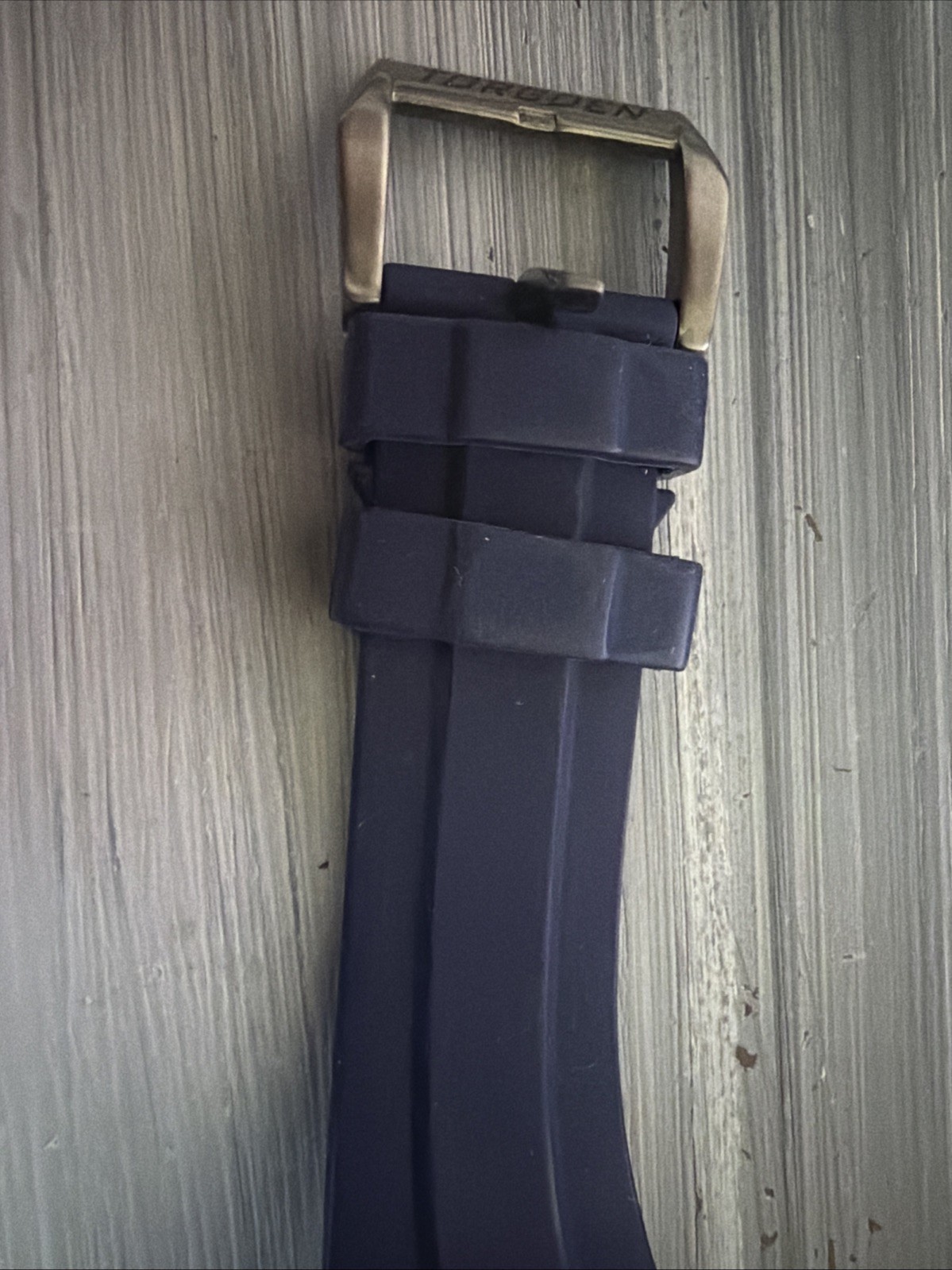 TORGOEN T43 ICE BLUE ION PLATED SAPPHIRE DIVER