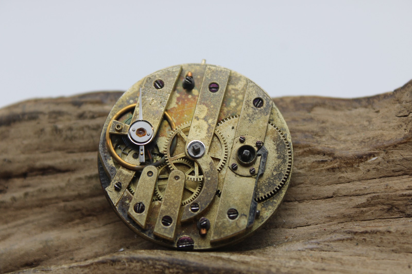 SWISS HIGH GRADE KEY-WIND POCKET WATCH MOVEMENT 31.6mm FOR REPAIR (SE3)