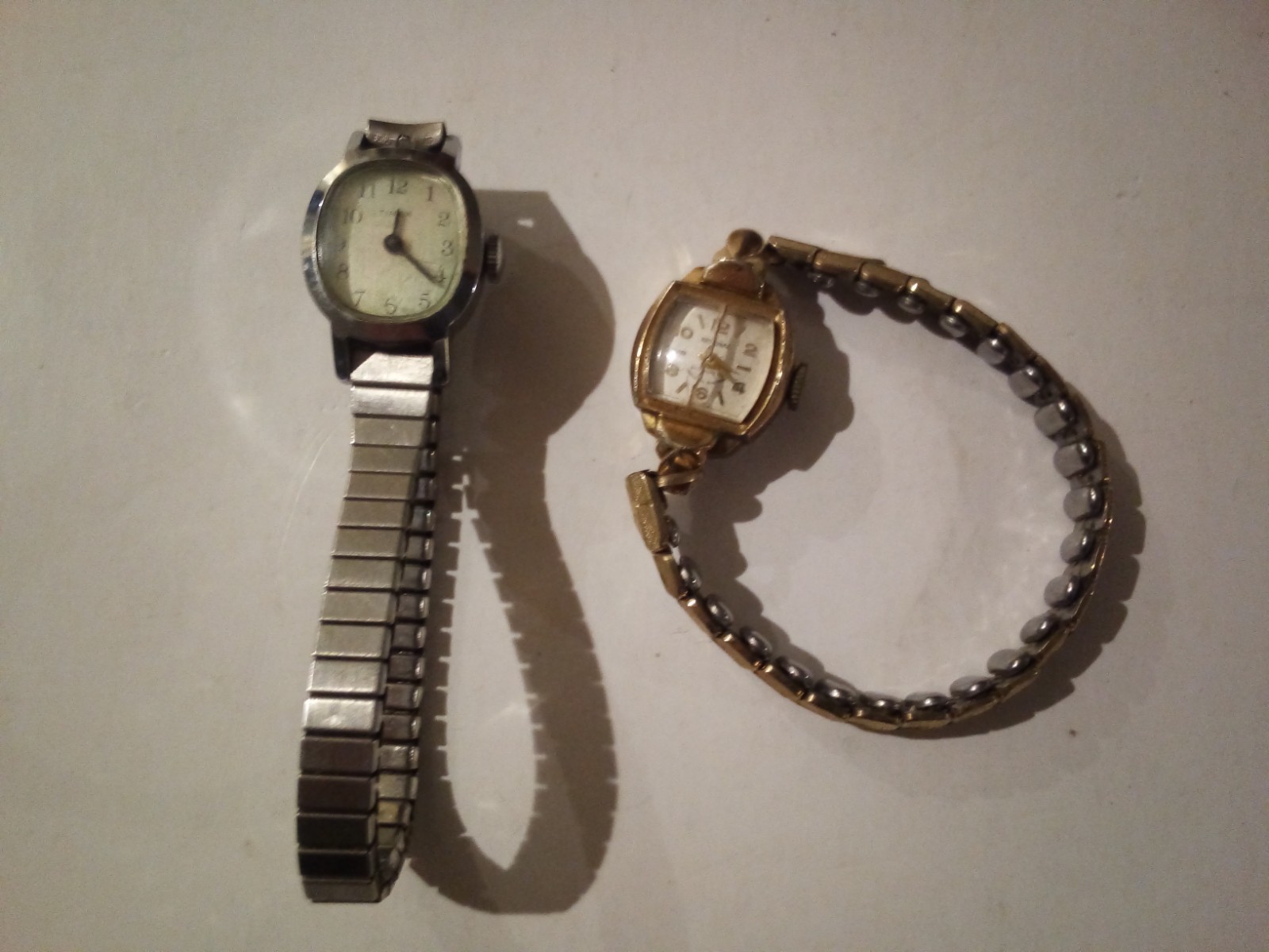 7 Wrist Watches Mens and Womens Lot Bundle For Parts Or Repair