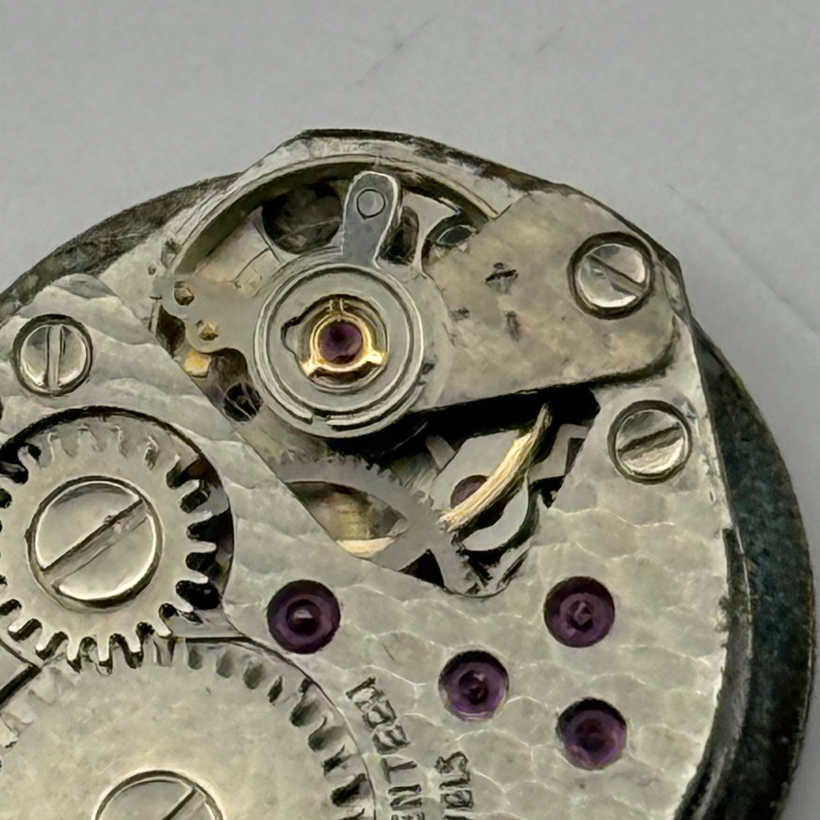 FHF 69-21 Watch Movement Running Regency 17Jewels Swiss Manual Wind Parts 15.3mm