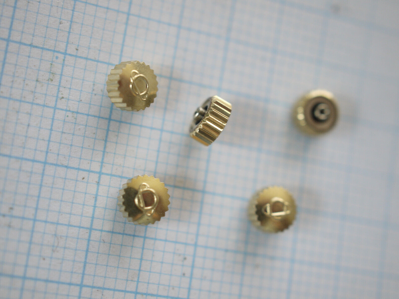 ENICAR Old 5 Watch Crown New old stock Ø 4.5 mm – for reparatour-