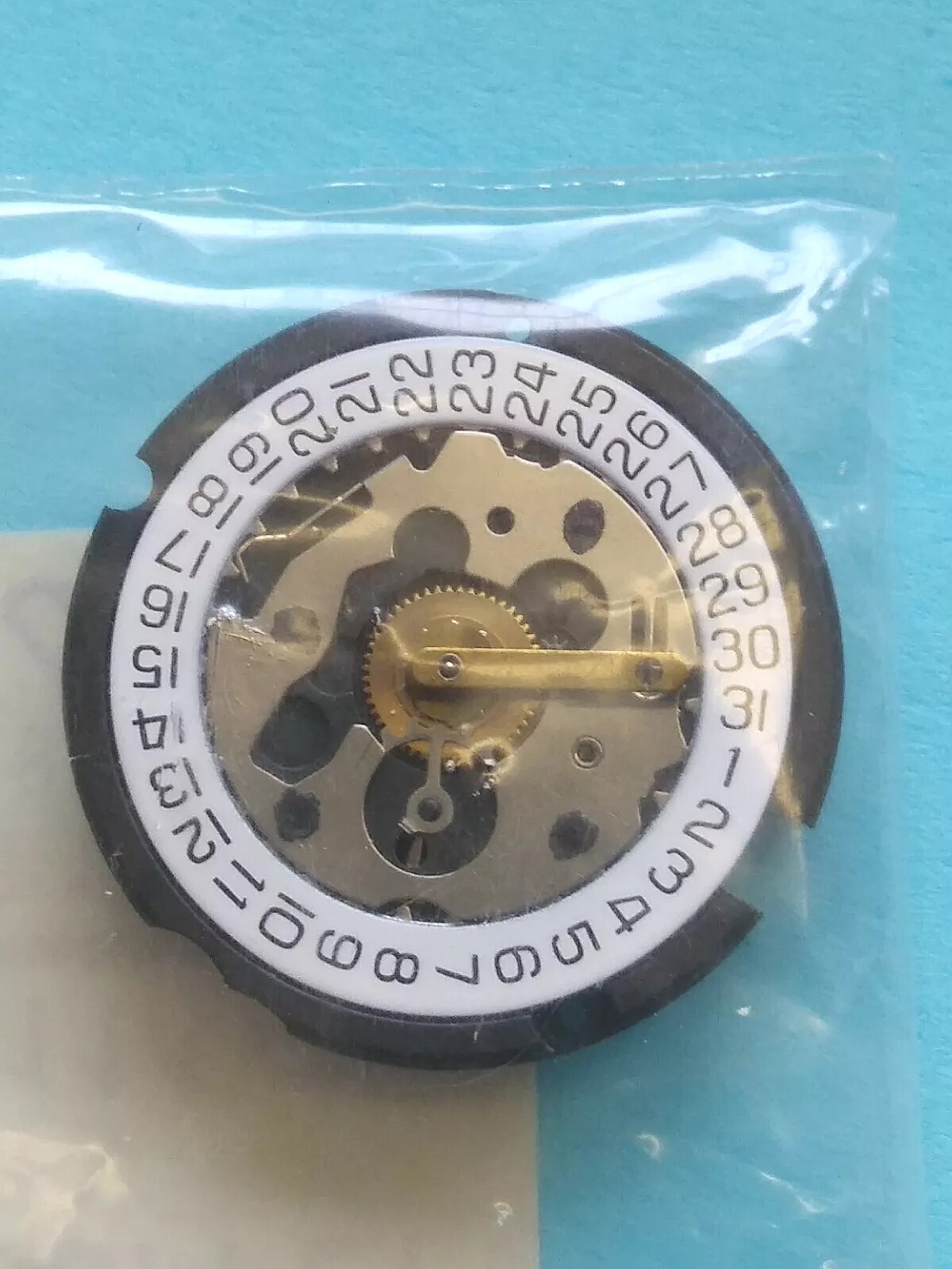 ETA 803.114 QuartzWatch Movement. Swiss NOS. Date@3. Set,Run,Keep Time 24 Hrs.