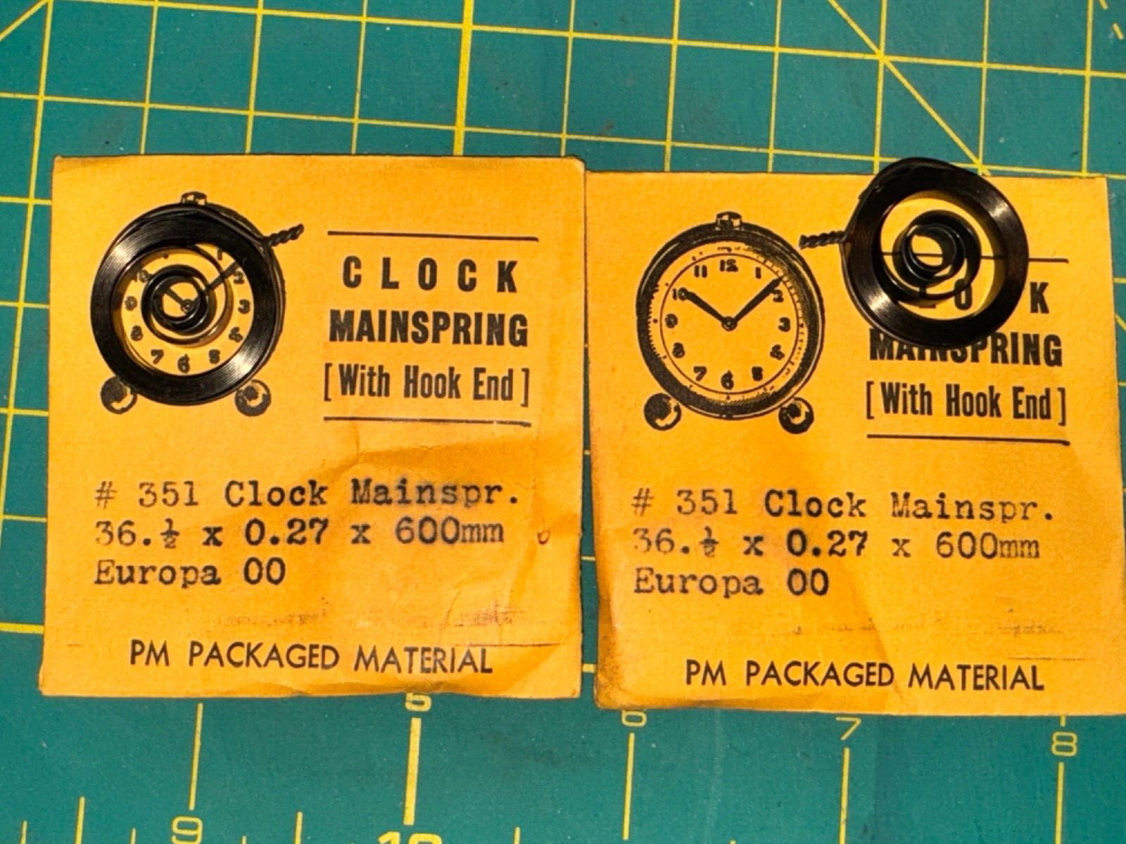 Clock Mainspring HOOK END 36.5 X .27 X 600mm Europa 00 (w)