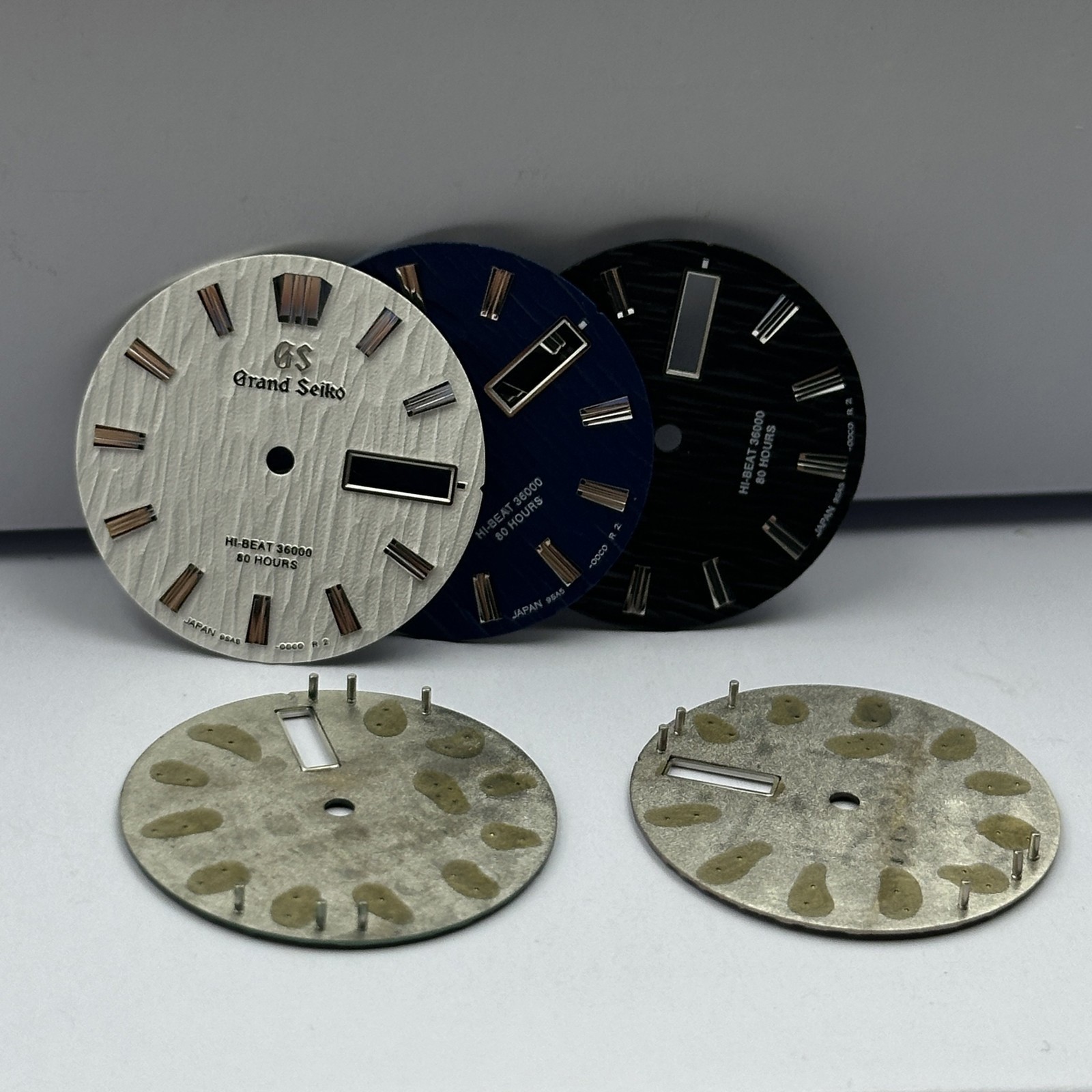 28.5mm Bark Pattern Watch Dial No Lume Dual Calendar for Nh36 Movement Accessory