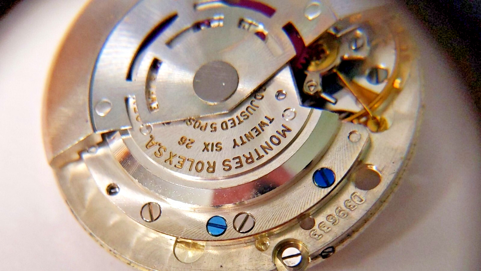 Genuine Rolex 1560 movement Explorer Submariner Oysterperpetual pre-owned, runs