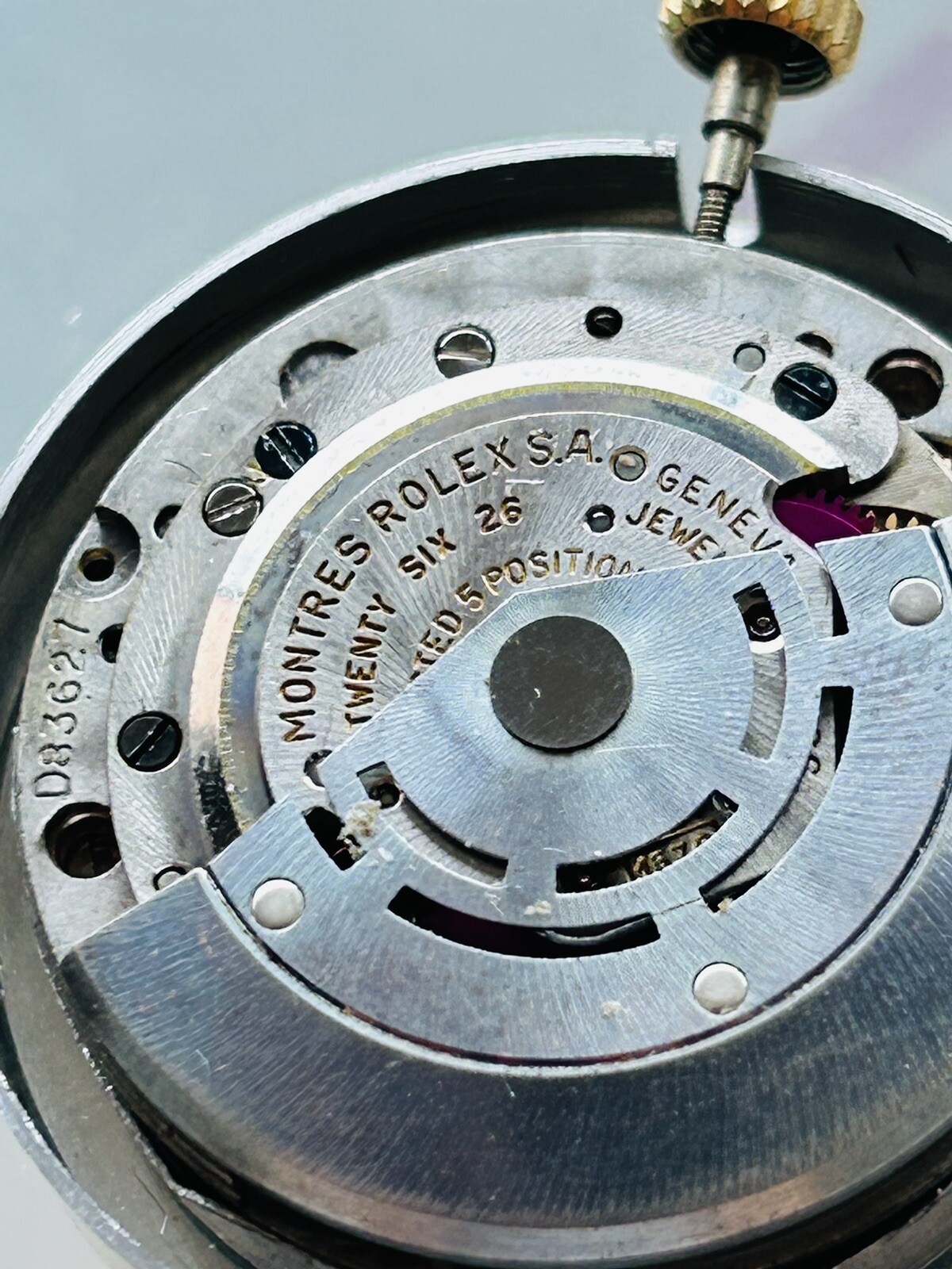 RARE NICE ROLEX NON HACKING WORKING COMPLETE 1570 MOVEMENT RED SUBMARINER 1680