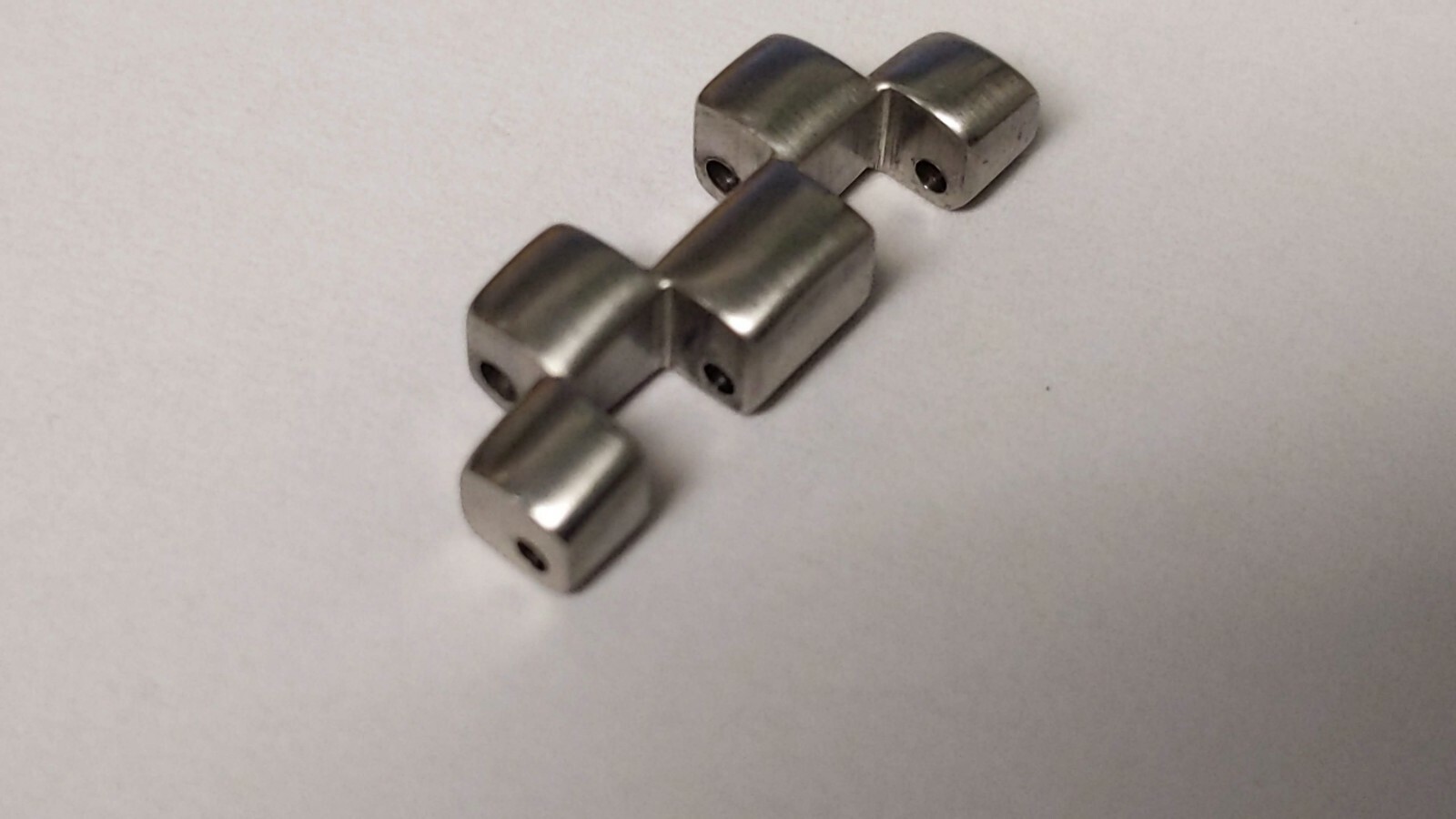 genuine 114ST Omega LINK S/S 20.2mm pre-owned, brushed steel x 13.3mm (short par