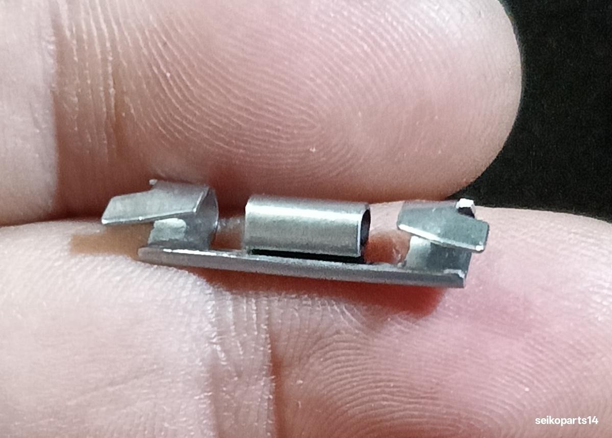 GENUINE USED END LINK PIECE SEIKO 6117-8000 6117-8009 6106-8100 6106-8109