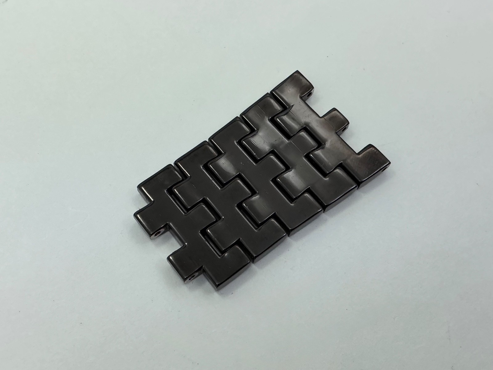 Bulova Model 98D111 Caseback C9331138 CONTINUOUS Partial Band Black Tone