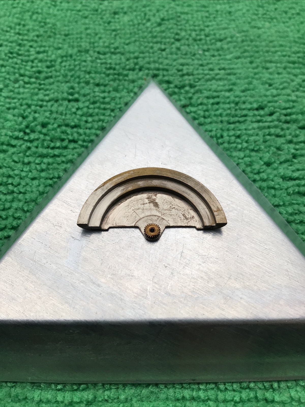 AS 1393 1143 BENRUS EE Oscillating Weight Auto 253