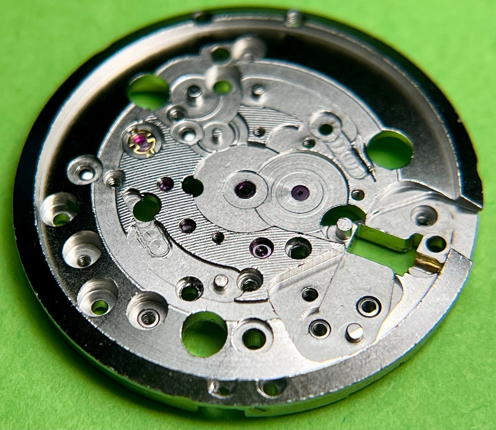 Arogno 844 Platinum – Genuine Parts