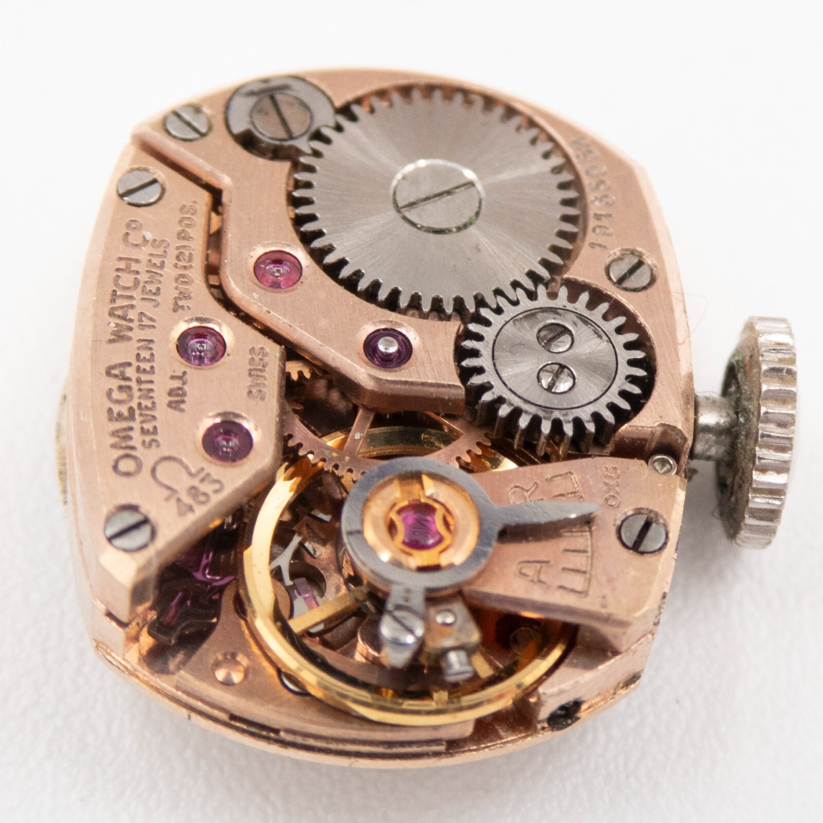 Vintage Omega Caliber 483 17-Jewel 2-Adjustment Wristwatch Movement, Runs