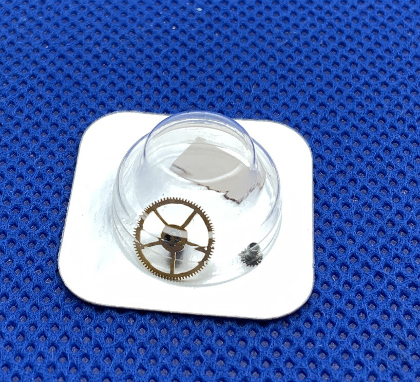 ZENITH 3019 PHC 205/693 (206) SS Center Wheel With Pinion. NOS 410-767 R Sealed