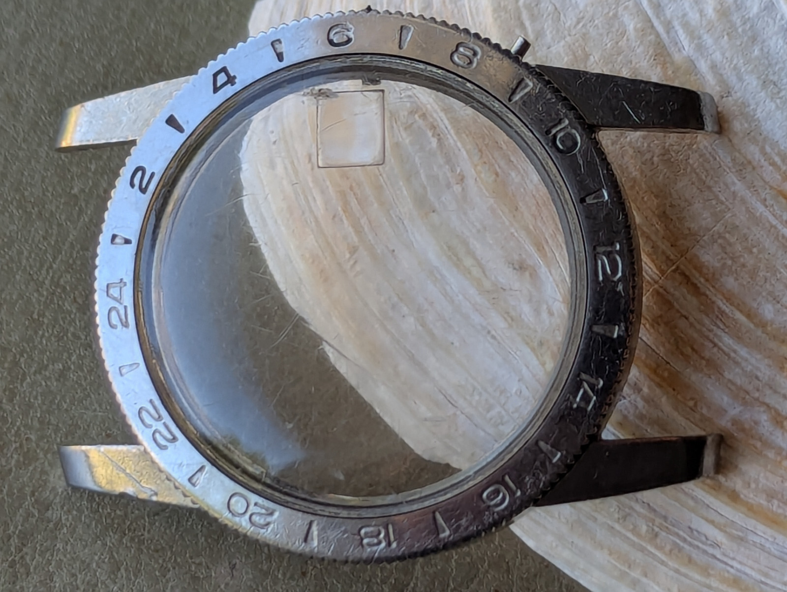 Genuine Vintage 1960’s Glycine Airman Pilot’s Watch BEZEL/MID-CASE/CRYSTAL ONLY