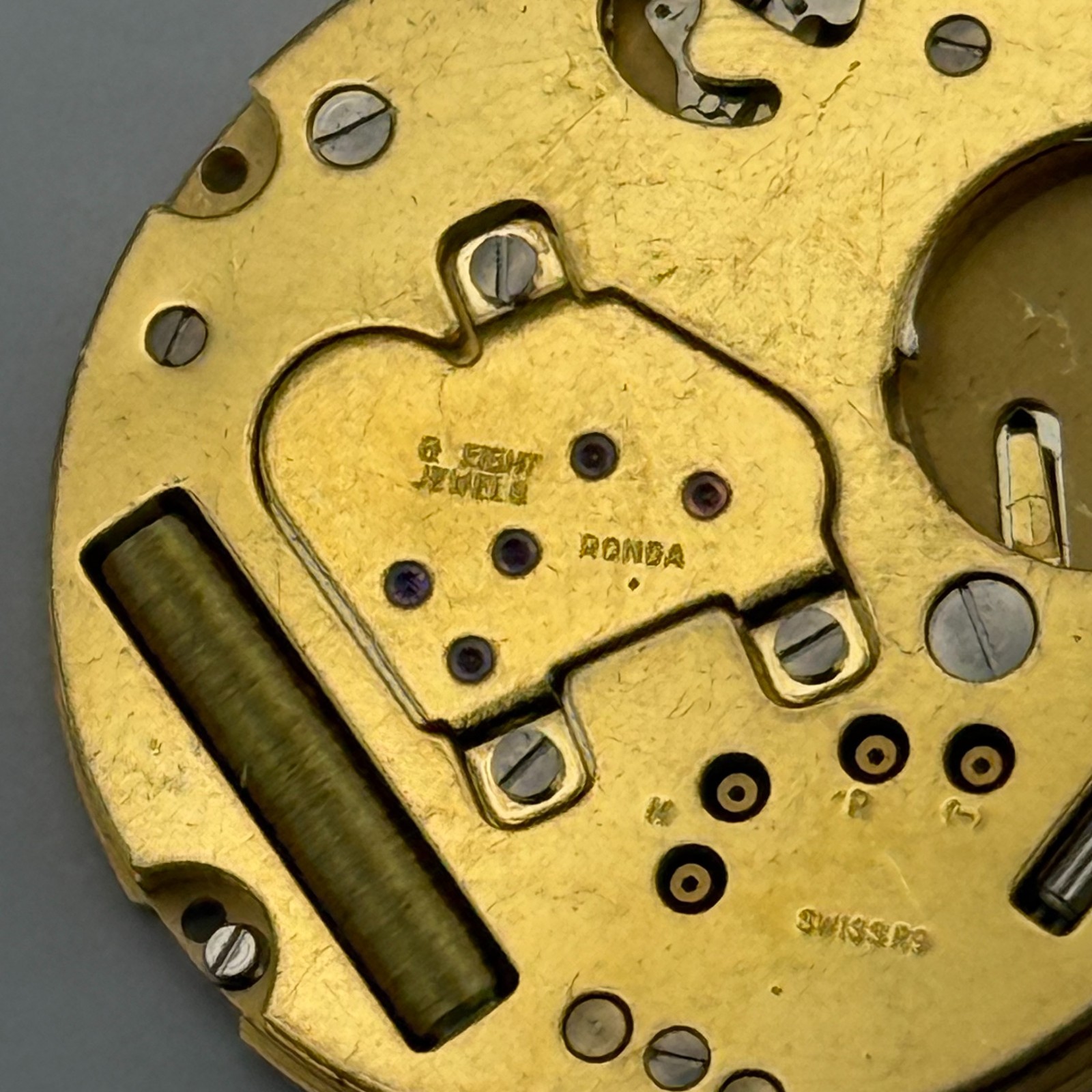 Ronda 1006 Watch Movement Quartz Swiss Date 8 Jewels Vintage Parts Repair 23.9mm