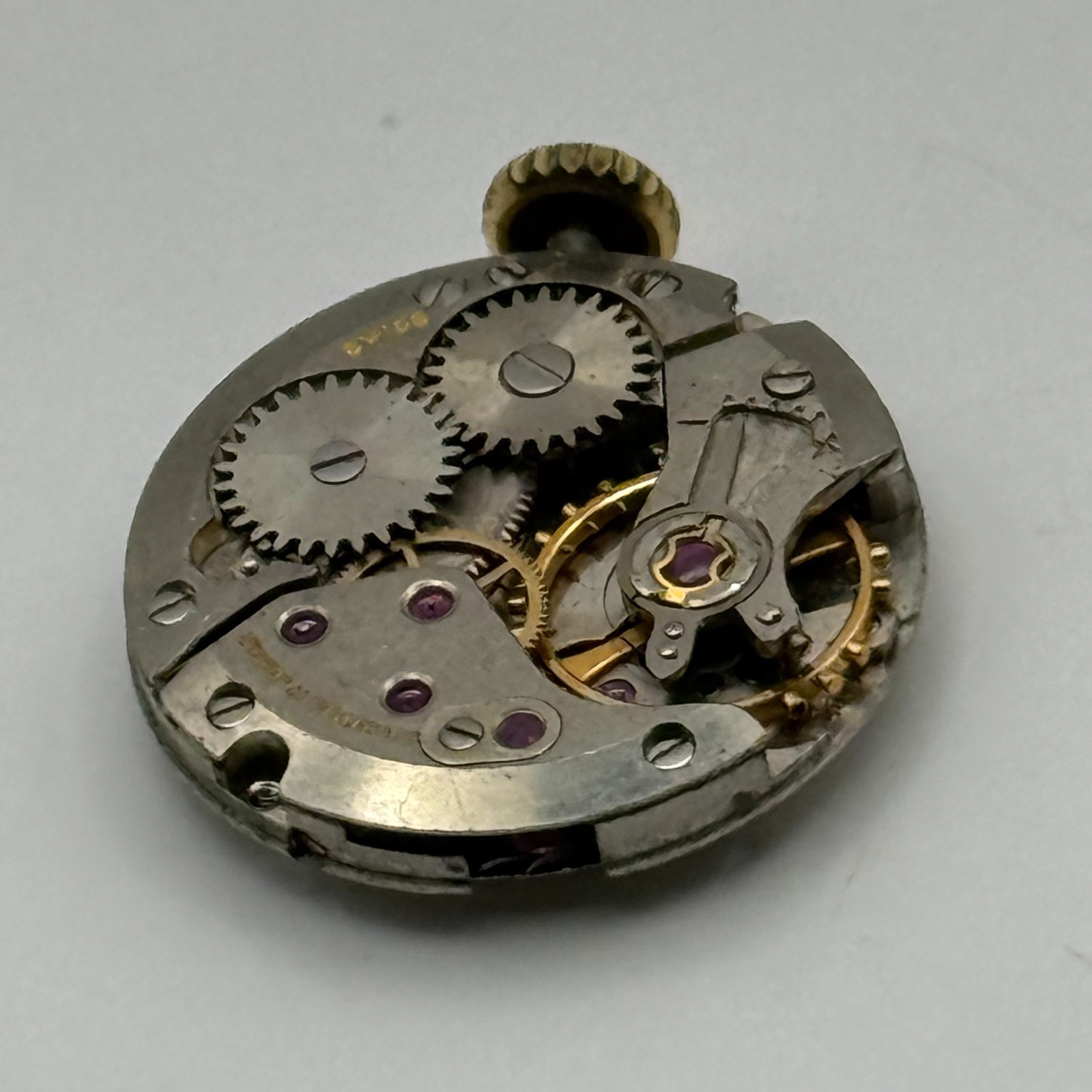 ETA 2510 Watch Movement Garrard 17 Jewels Ladies Manual Wind Vintage Parts 17.5m