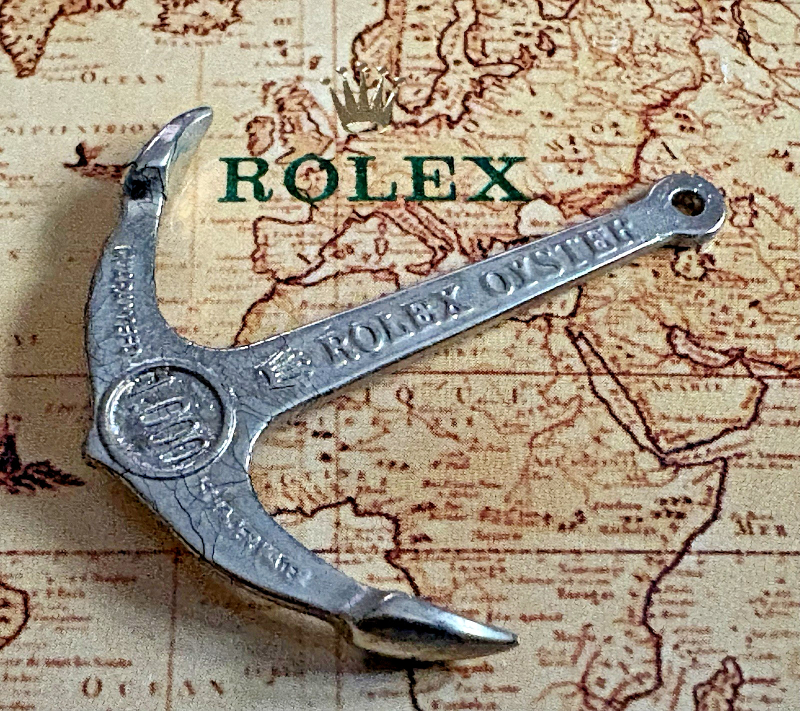 ROLEX SUBMARINER 16610 14060 Anchor 300 Metres 1000 Feet DAMAGED – NO CHAIN OEM