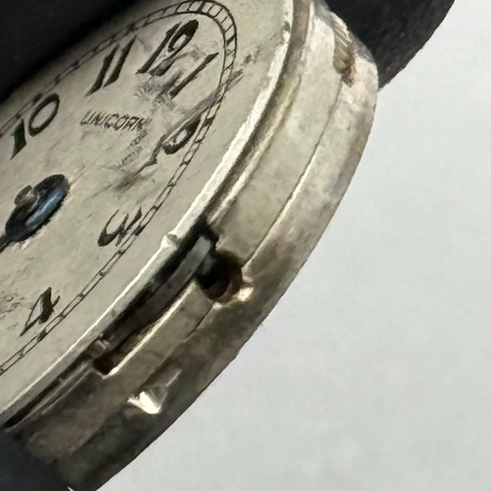 Unicorn Watch Movement Swiss 15 Jewels Small Manual Wind Parts 19.6mm