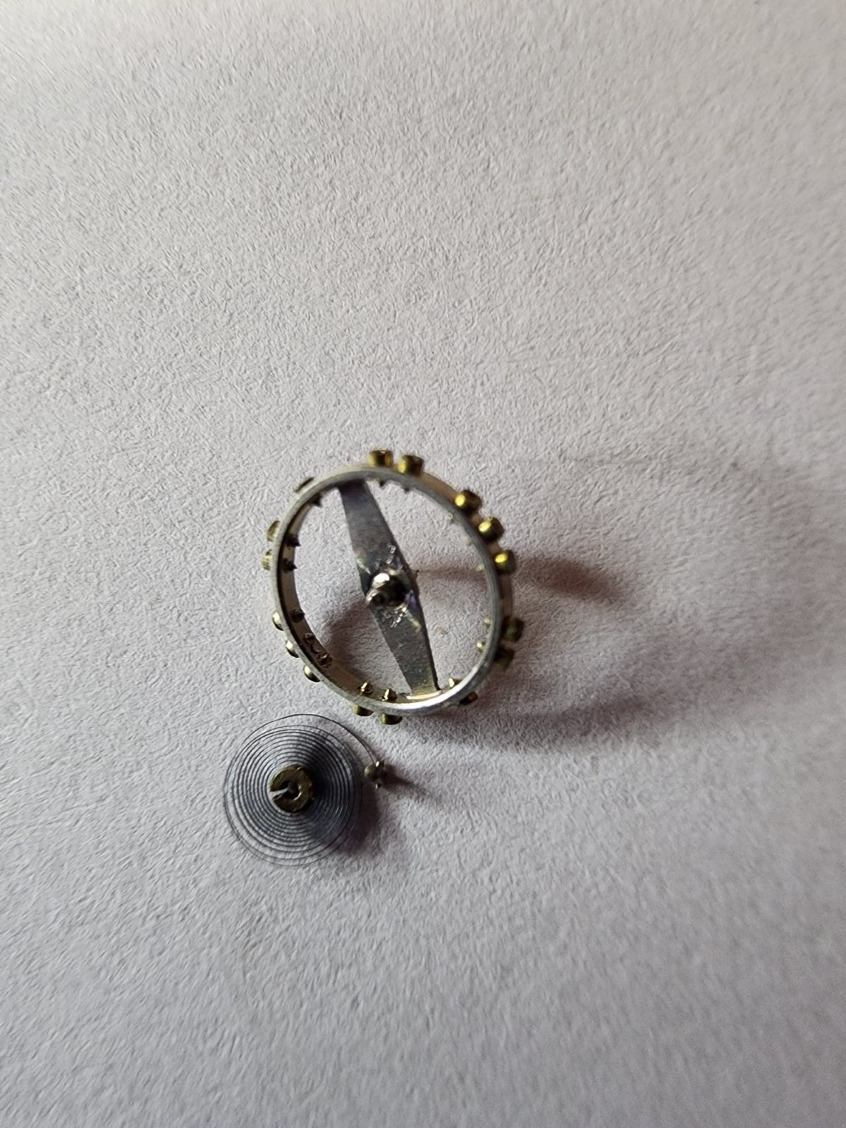 Vintage AS 721N Balance Wheel & Hairspring – Cal. 5-976 / 11½–1580 – Pre-Owned U