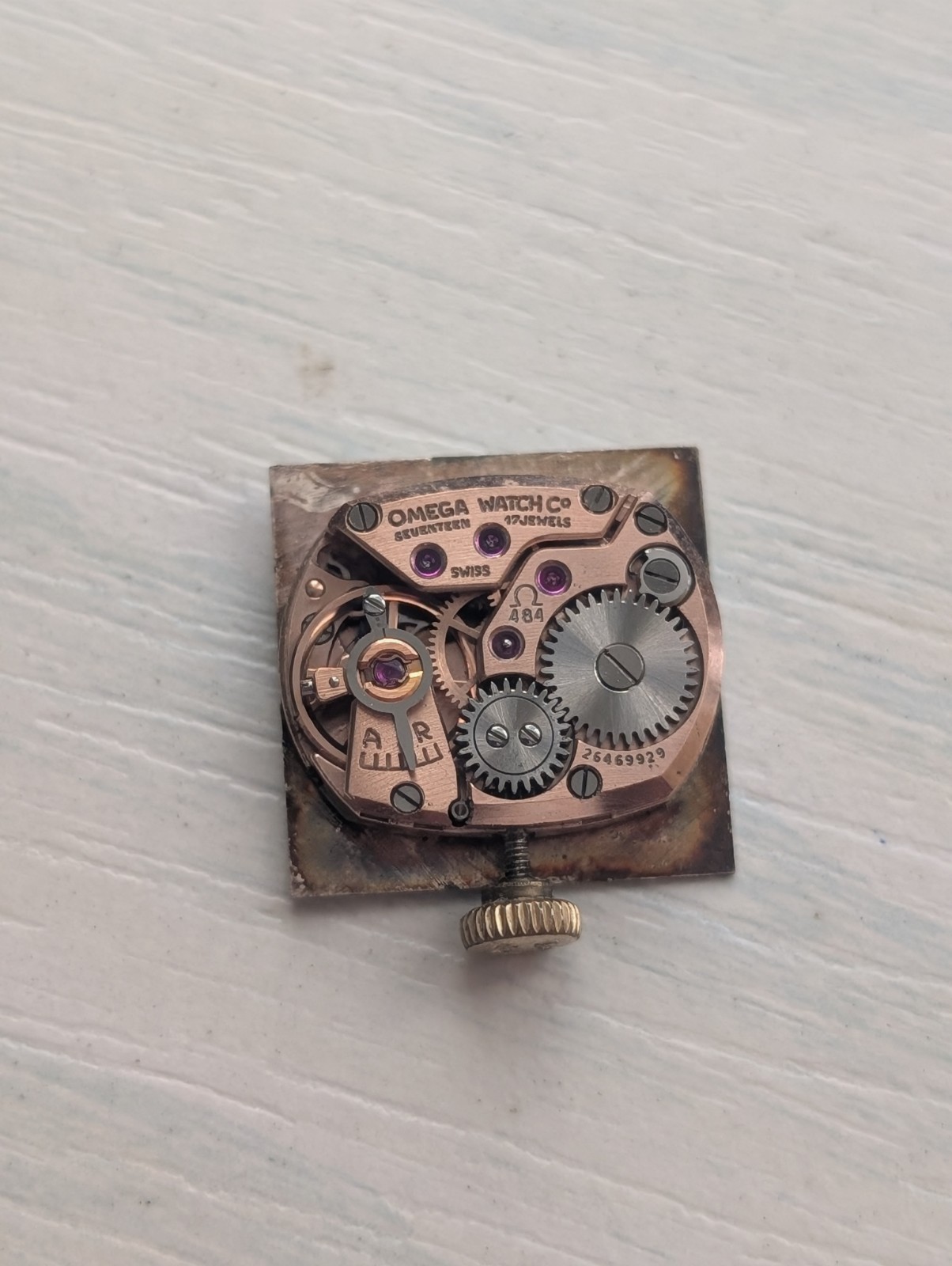 Vintage Omega 484 Mechanical Watch Movement (Runs)