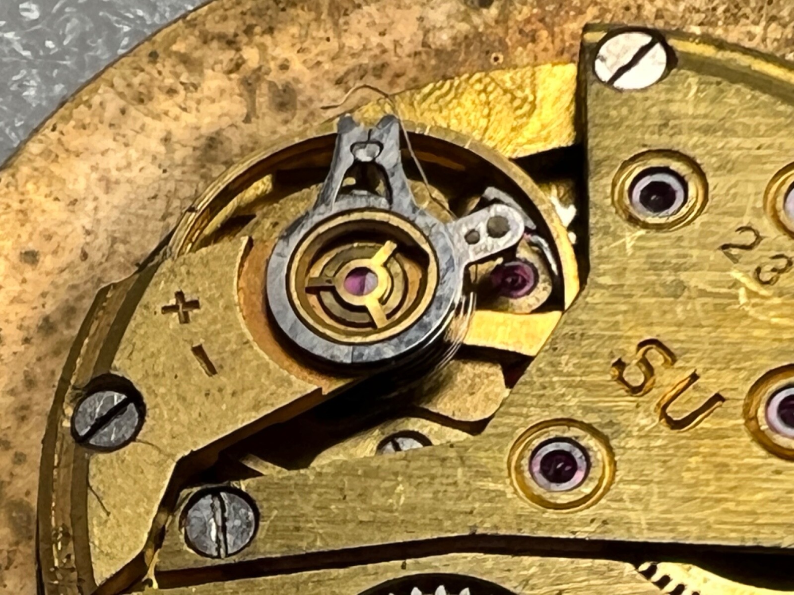 USSR LUCH movement 2209 caliber Gold Plated watch mechanism. FOR PARTS .