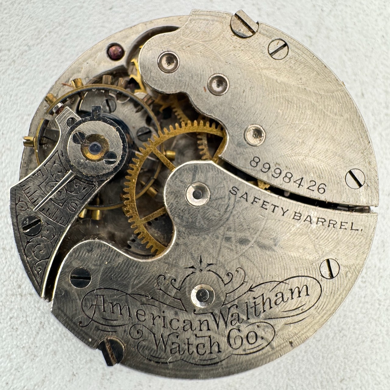 Antique 0s 1898 Waltham 1891 7J Mechanical Hunter Pocket Watch Movement Seaside