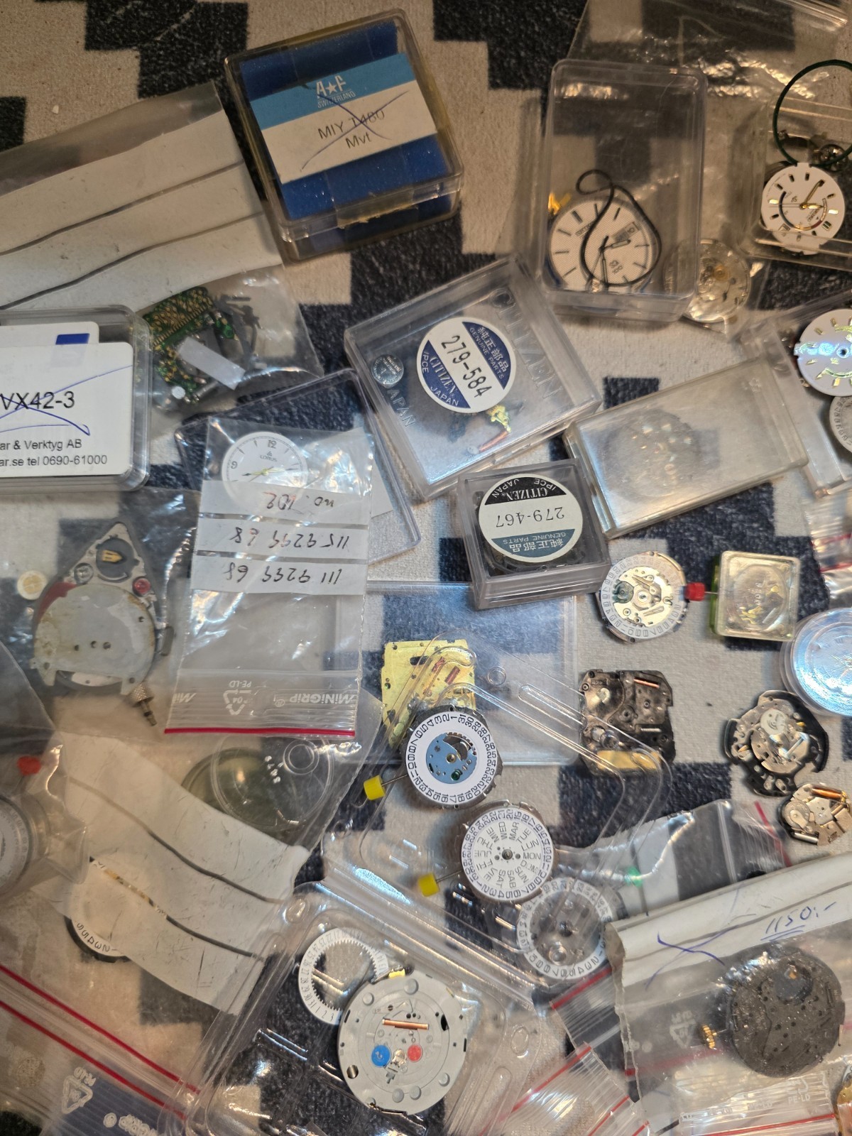 New and used Japanes watches movments and parts