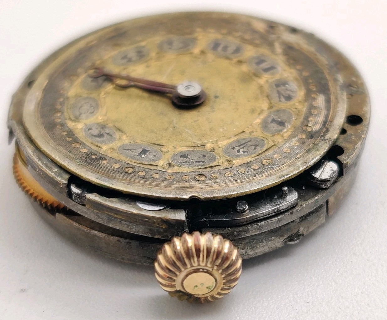 Rare Gruen Watch Specialties Co. 15 jewel watch movement for repair