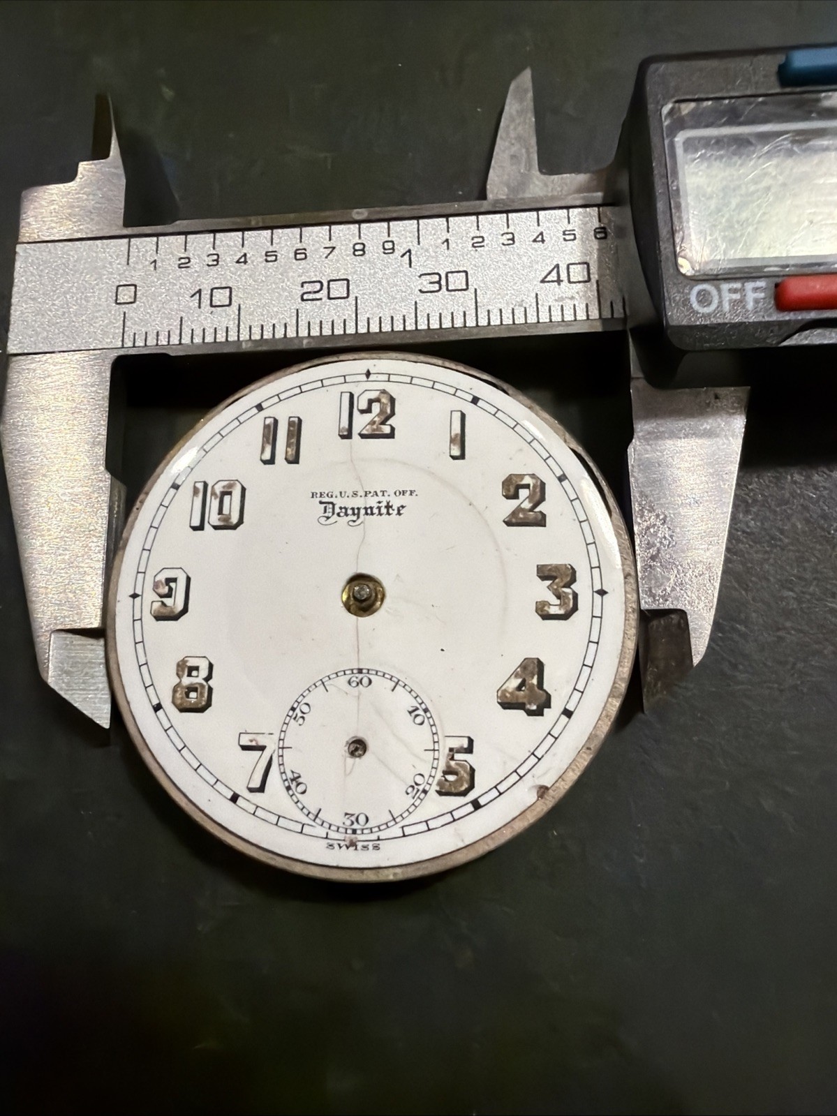 AM43 VTG Barclay Daynite 7j Pocket Watch Movement 42mm – Parts/Repair As Is**